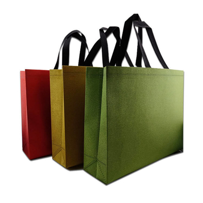 Mode de coupe sous pression Reutilisable imperméable à l'eau PP tissé Laminé Sacs de shopping avec logos personnalisés
