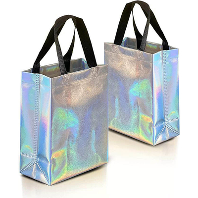 Sac de magasinage non tissé en métal d'argent, conception holographique personnalisée et couleurs Pantone