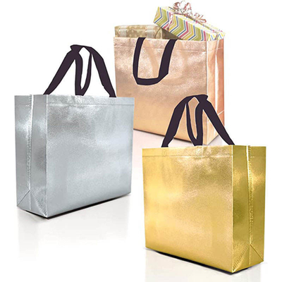 Sac de magasinage non tissé en métal d'argent, conception holographique personnalisée et couleurs Pantone