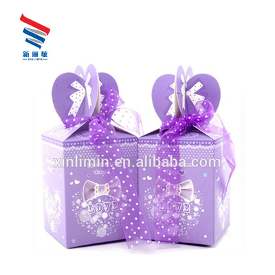 Quantité minimale requise de rubans mini rouges personnalisables pour tous les types de boîtes cadeaux