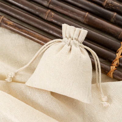 Logo personnalisé Eco-friendly Luxe Sac en coton doux pour l'organisation de bijoux durables