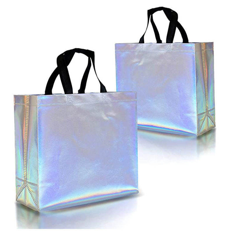 Sac de magasinage non tissé en métal d'argent, conception holographique personnalisée et couleurs Pantone